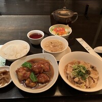 廣東料理 民生 ヒルトンプラザウエスト店 - 