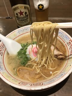 丸美商店 - 麺リフト 細麺ストレートです