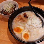 とんこつらぁ麺 嘉晴 - 