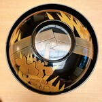 御宿かわせみ - 季節に合わせた菖蒲の器