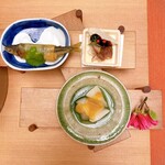 御宿かわせみ - 稚鮎の春巻き。鴨最中。山うどの酢味噌。味のバリエーションが高く一つ一つの仕上げも素晴らしい。