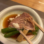 八百一本館 - きょうのお膳A（税込 2,500円）評価＝◎：【メイン】豚の肩肉のトマト煮