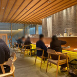 八百一本館 - 店舗内観