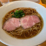 らぁ麺屋 はりねずみ - 醤油らぁ麺