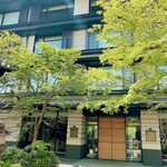 FORNI - エントランスも素晴らしい