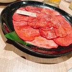 Kokusangyuu Yakiniku Kuidon - 