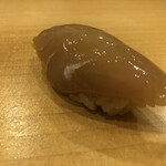 鮨　仙八 - サワラ　タマネギ醤油の漬け