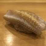 鮨　仙八 - れんこ鯛　酢締め