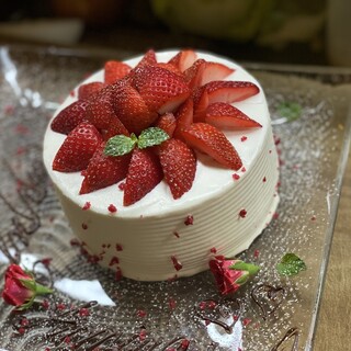 大切な人との記念日に。贅沢なコースで特別な時間をお届けします