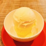 Higuchitei - バニラアイス