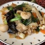 中国家庭料理 香満居 - 五目焼きそば＋餃子セット