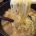 Gomihacchin - 細麺です