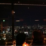 ザ・ワインバー - 29Fから大阪の夜景を。窓際は2人用