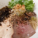 みなとや - 柚子胡椒と黒胡椒を投入すると、旨さアップ！