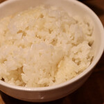 餃子とスパークリング バブルス - 波へいのオデン出汁で炊いたご飯