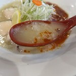 麺やコリキ - 鶏白湯 赤　スープアップ