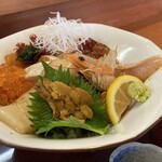 喜船 - 特選海鮮丼