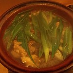 酒亭ばんから - 酒亭ばんからの牛スジと九条葱の土鍋煮込み（12.09）