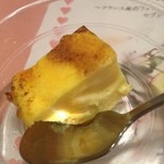 サムシング・クアトロ - プリン