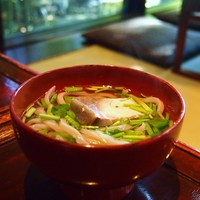 草門去来荘 東村山店 - 鰤と芹のうどん