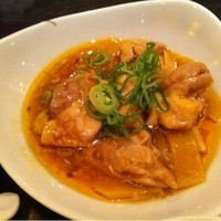 廣東料理 民生 ヒルトンプラザウエスト店 - 鶏の甘辛炒め