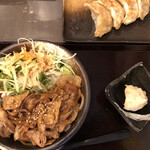 志庵 - 焼肉丼小