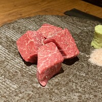 和牛とタン 焼肉 とみ 新橋本店 - 