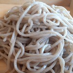 草介 - セットの手打ち蕎麦は茹で加減バッチリ❗