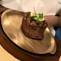 ステーキハウス キッチンリボン - 