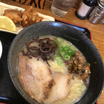 MARU龍 - 豚骨ラーメン