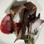 アイアン タイガー - メニューから悩みに悩んで選んだスイーツ。ピスタチオガトーショコラ。んま！