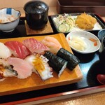 Oshokuji Sushi Shitakao - 