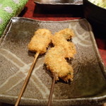 Kushiagedokoro Houzenji - 左：牛、右：小ｴﾋﾞ紫蘇巻