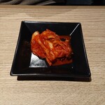 本格焼肉・韓国家庭料理 食辛房 - キムチ