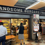 HANDSOME BURGER - 