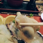 茜屋 すしぎん - ポン酢ありますよと言われましたけど、
      付けなくても十分です。