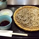 Teuchi Soba Makado - 二色そば 880円