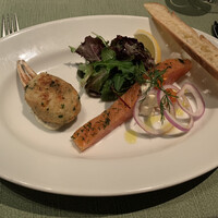 37 Steakhouse & Bar - 