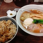 貝出汁 中華そば 竹祥 - 醤油そば＆貝めし