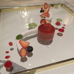 IL TEATRINO DA SALONE - フランボワーズのカタラーナ ライチのヌーヴォラ