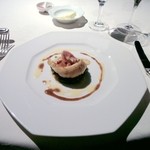 フランス料理グルメ - 前菜３　カナダ産オマール　八角風味　新作です。