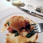 フランス料理グルメ - ソースの美味しさも相まって、素晴らしいオマール。