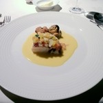 フランス料理グルメ - タラ、ムール貝、タラの白子、サフランのソース