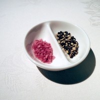フランス料理グルメ - 質の良いものだなぁ～と、感心しています。テーブルにあっても、色合いがいいですよ。