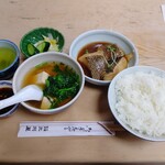 大衆割烹 三州屋 - 銀ムツ煮付定食（ごはん、とり豆腐、お新香付き）［1,300円］