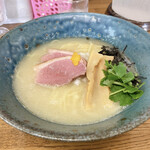 きくや - みんな大好き鴨の荒焚き潮SOBA