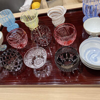 御所南 かまた - 色とりどりの酒器にワクワクします♪