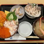 さんかく亭 - 三角丼と海鮮汁とホッキ刺