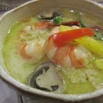 ポカラ - タイ風海老カレー　９５０円