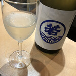 Asakusa Asatora - 香りが良いのでワイングラスでの提供です